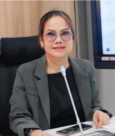 นางจิรนันท์ ทองบุ